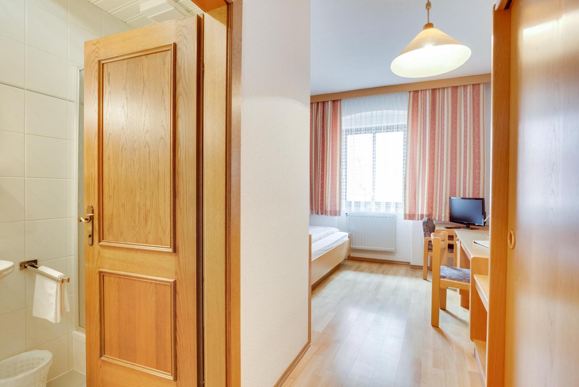 מריהצל Hotel Himmelreich מראה חיצוני תמונה
